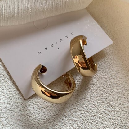 Pendientes minimalistas - Image 9