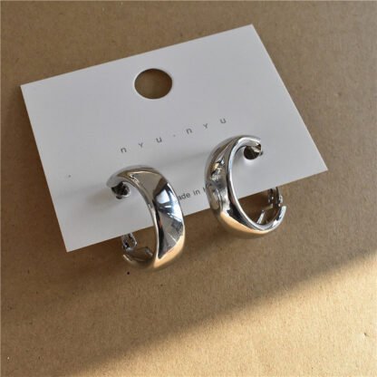 Pendientes minimalistas - Image 10